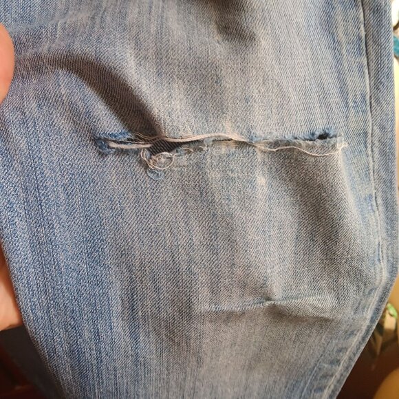 Levis Mens 514 Jeans W34 L34 Distressed Denim Relaxed Fit - Picture 3 of 6